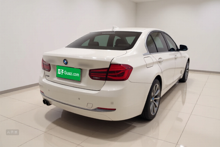 BMW 3 Series 2019 car image #7