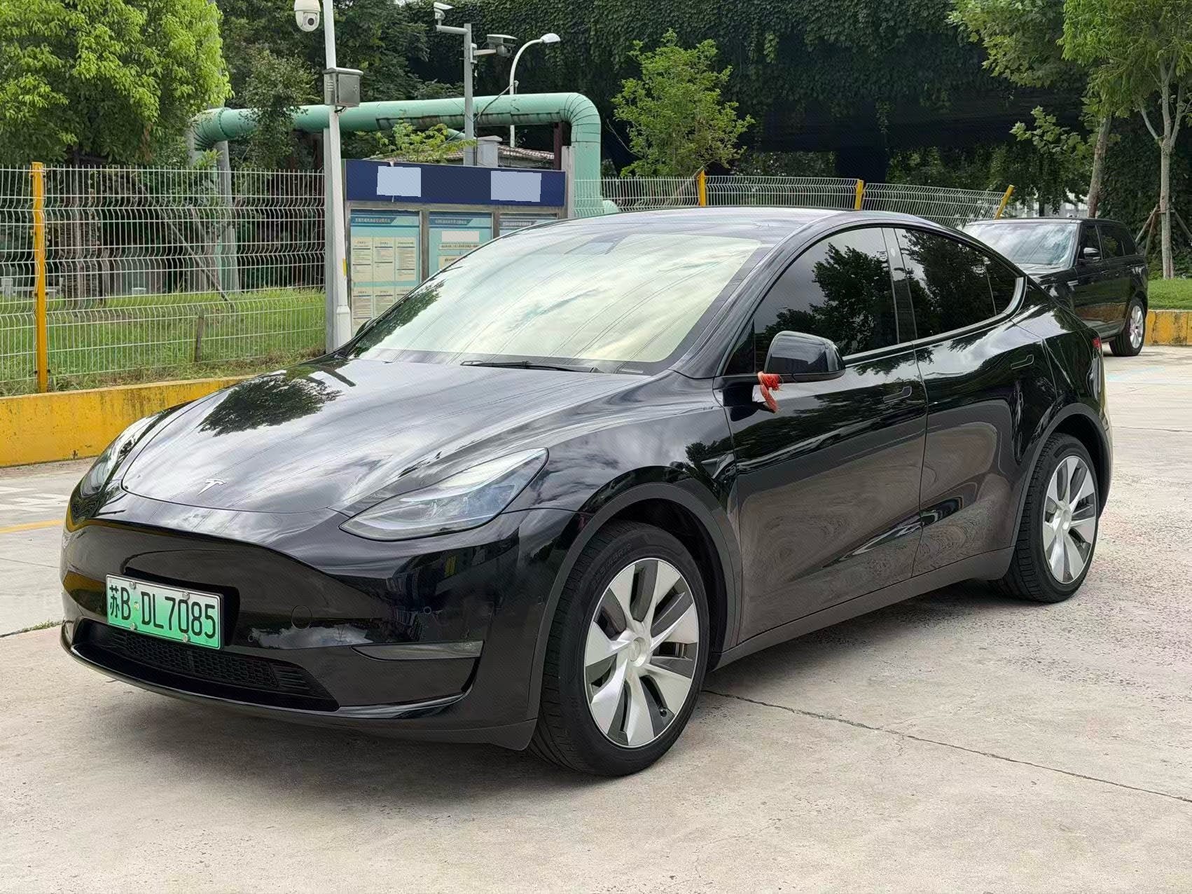 Tesla Model Y 2022 car image 
