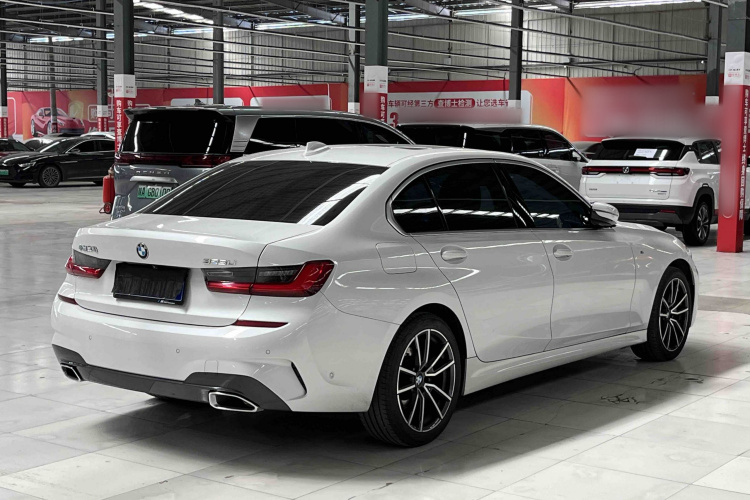 BMW 3 Series 2021 #7 BMW 3 Series 2021 car image #7