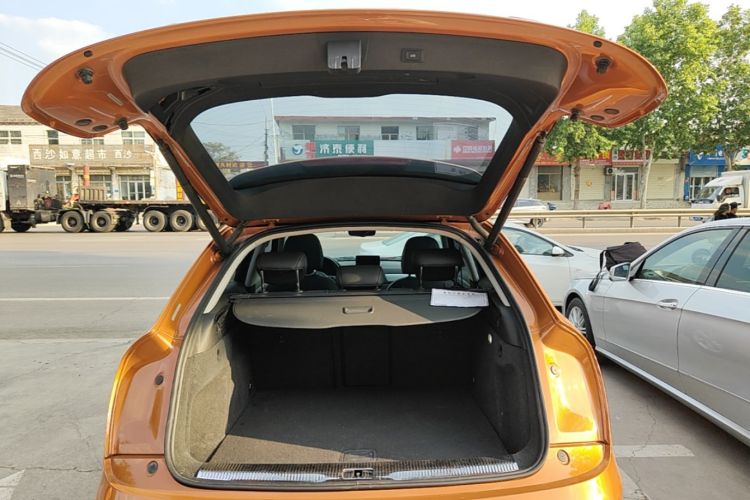 Audi Q3 2017 #19 Audi Q3 2017 car image #19