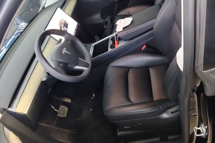 Tesla Model Y 2022 #15 Tesla Model Y 2022 car image #15