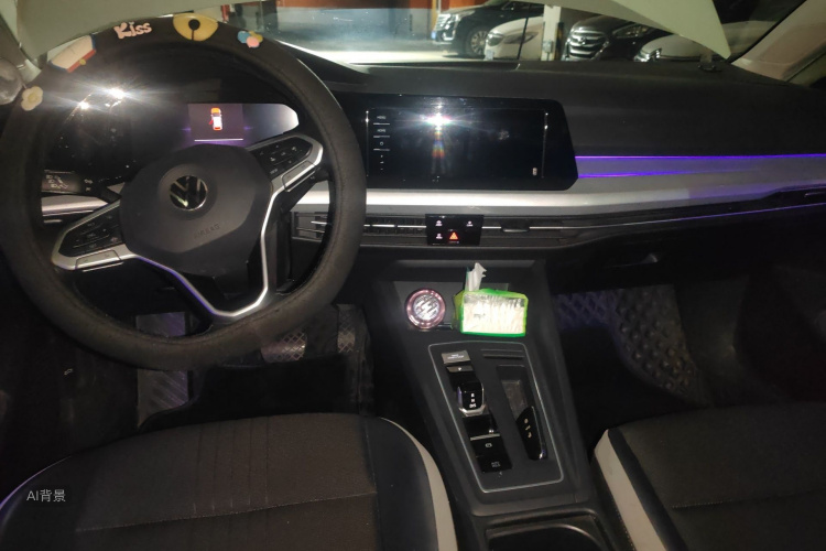 Volkswagen Golf 2021 imagen de coche #11