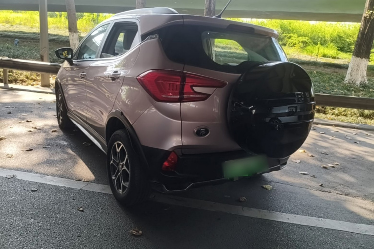 BYD Yuan Pro 2023 #7 BYD Yuan Pro 2023 immagine di auto #7