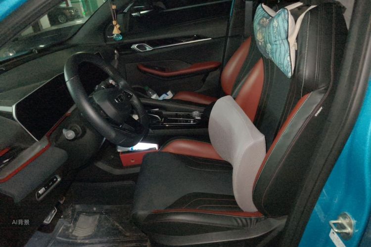 GEELY Coolray 2022 car image #17