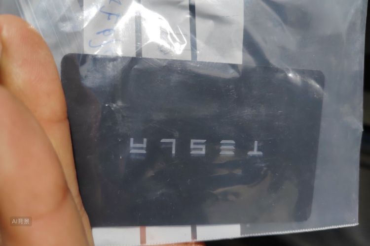 Tesla Model Y 2025 car image #10