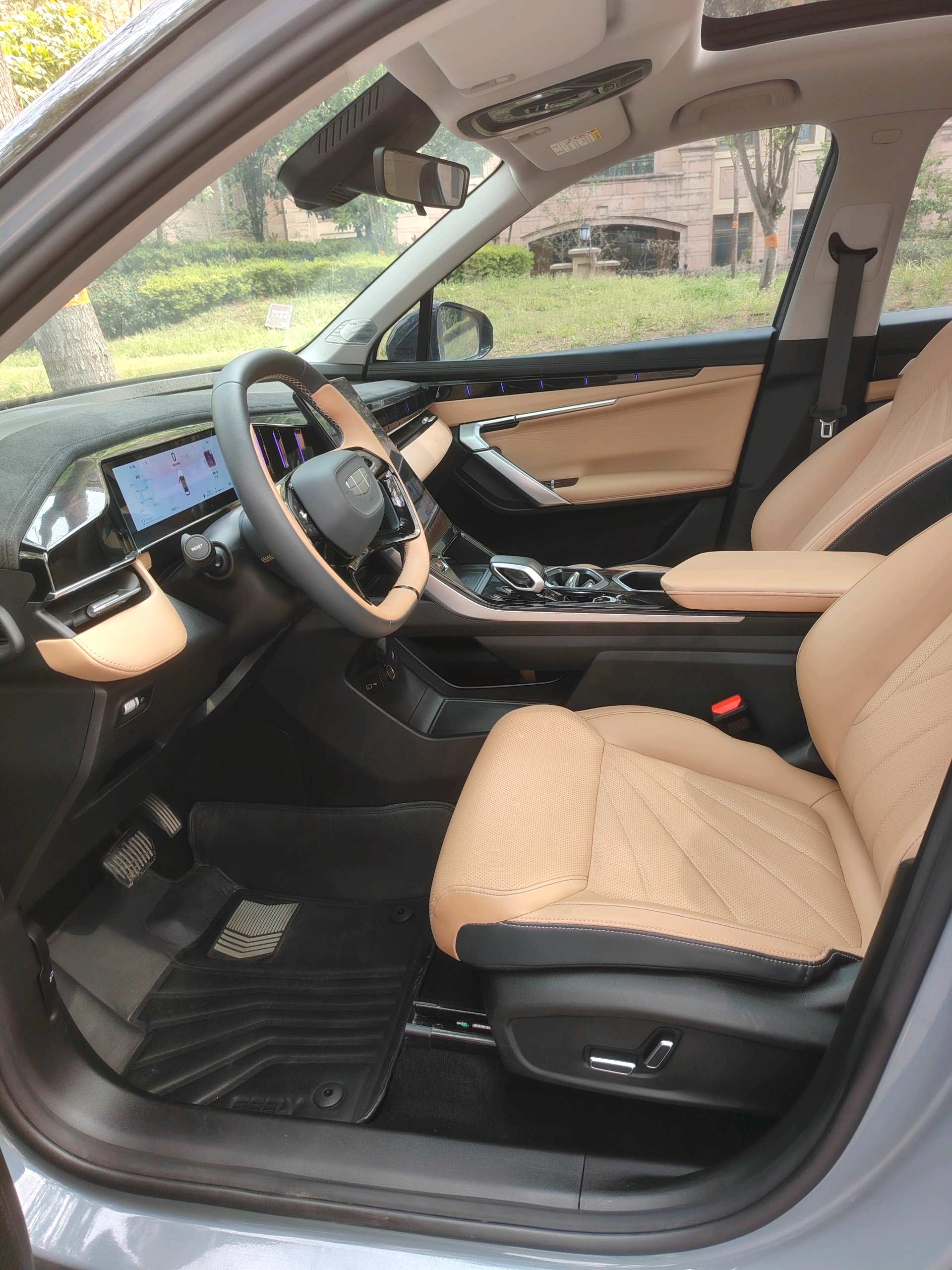 GEELY Boyue L 2023 imagen de coche #12