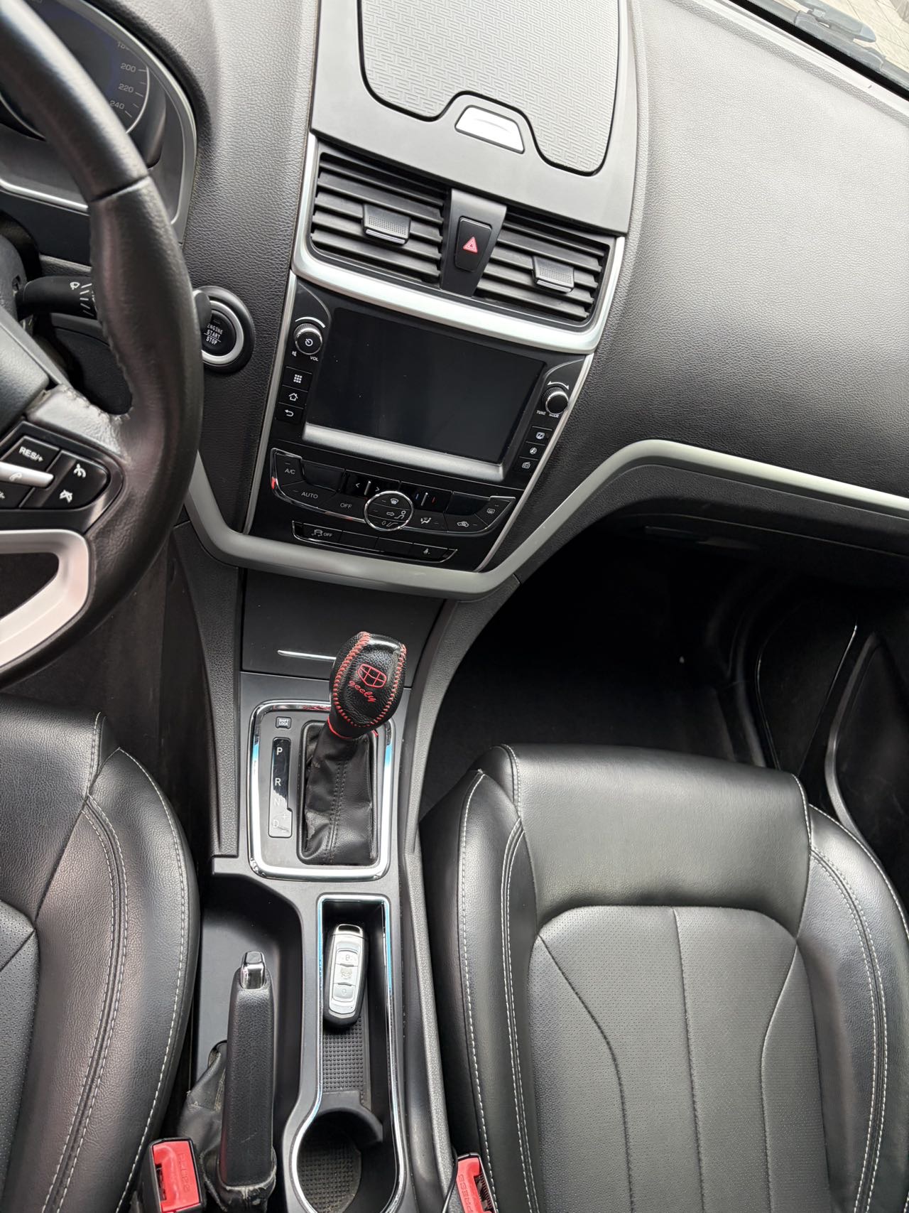 GEELY Emgrand 2016 #4 GEELY Emgrand 2016 immagine di auto #4
