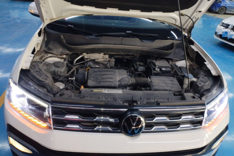 Volkswagen T-Cross 2021 immagine di auto #22