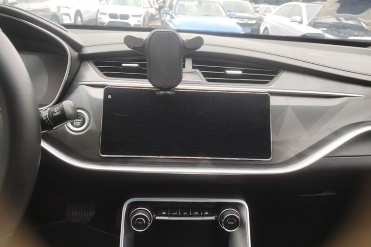 GEELY Binray 2022 car image #21