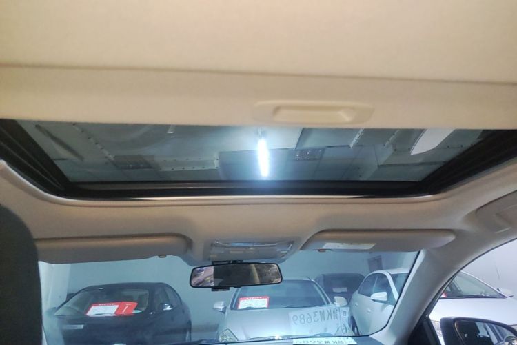 Toyota Corolla 2017 car image #18