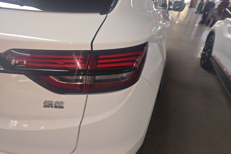 GEELY Coolray 2022 immagine di auto #8