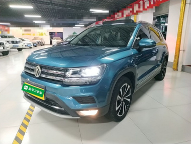Volkswagen Tharu 2018 car image 