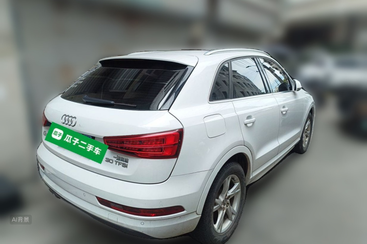 Audi Q3 2018 immagine di auto #7