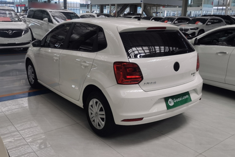 Volkswagen Polo 2019 car image #7