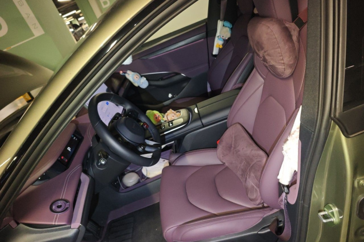 MI SU7 2025 car image #19