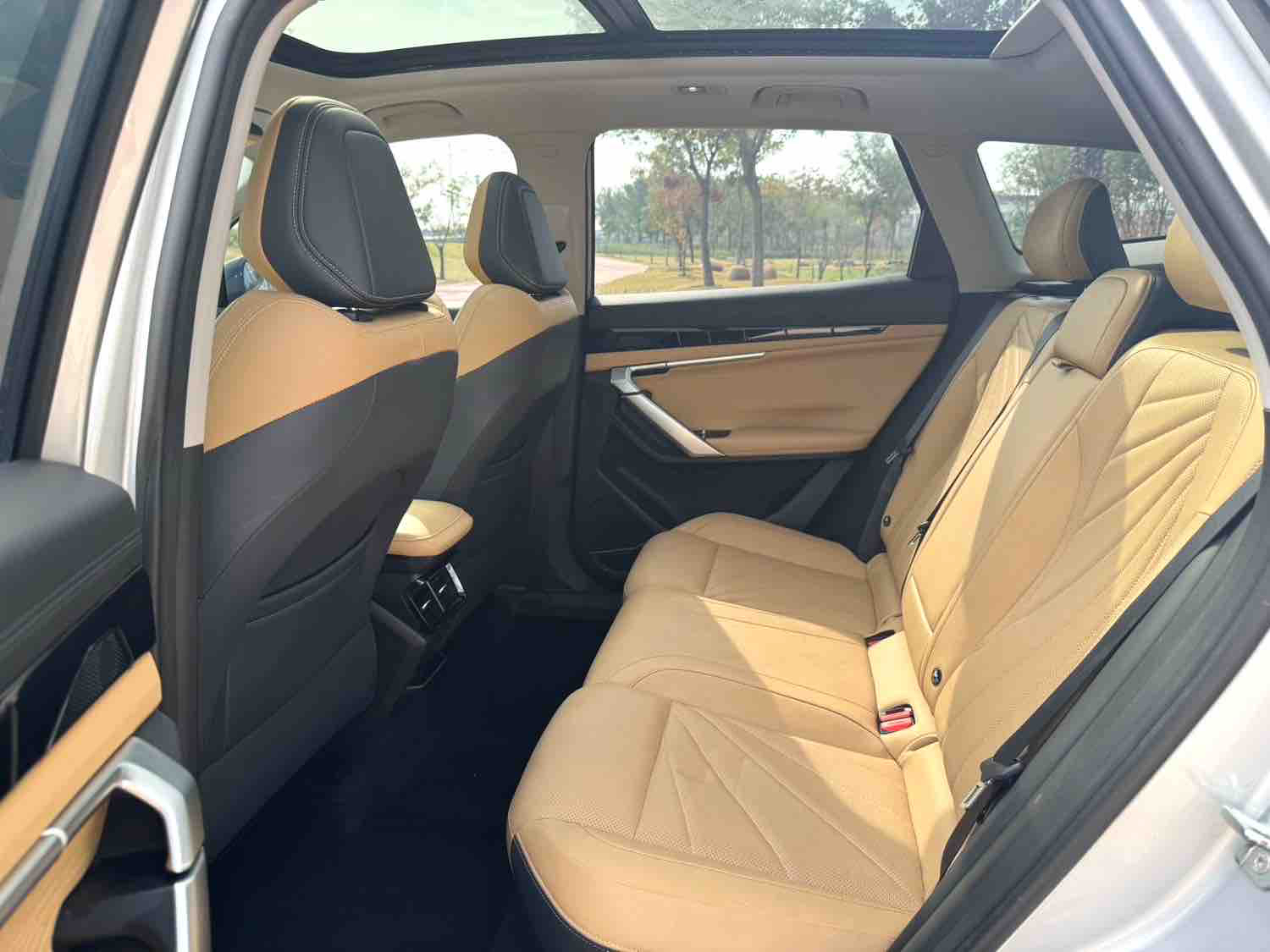GEELY Boyue L 2023 #9 GEELY Boyue L 2023 car image #9