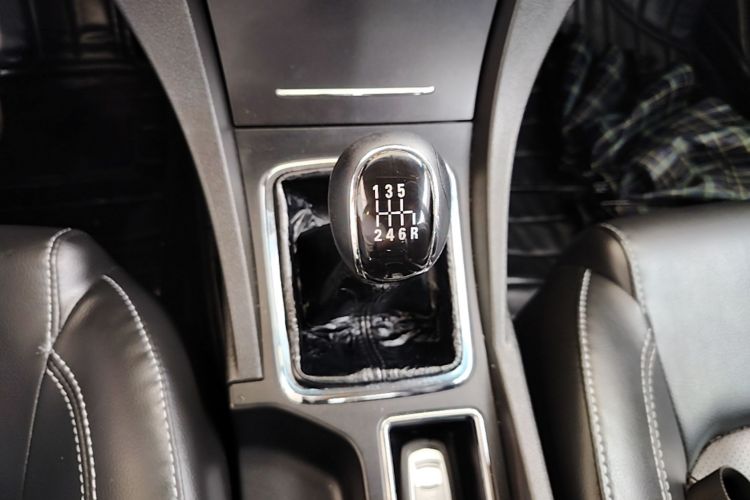GEELY Emgrand 2016 #14 GEELY Emgrand 2016 car image #14