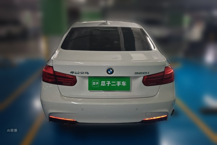 BMW 3 Series 2018 #6 BMW 3 Series 2018 car image #6