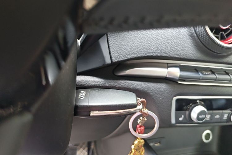 Audi A3 2018 #9 Audi A3 2018 car image #9