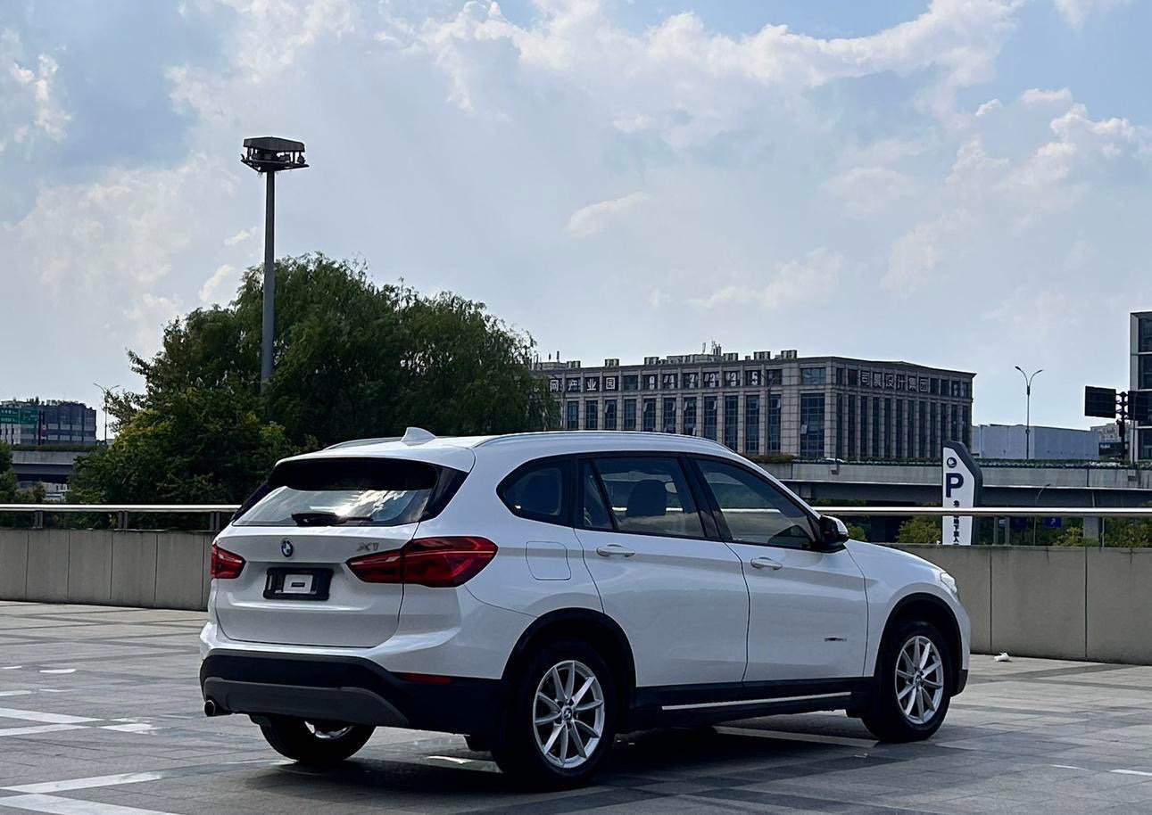 BMW X1 2018 #4 BMW X1 2018 car image #4
