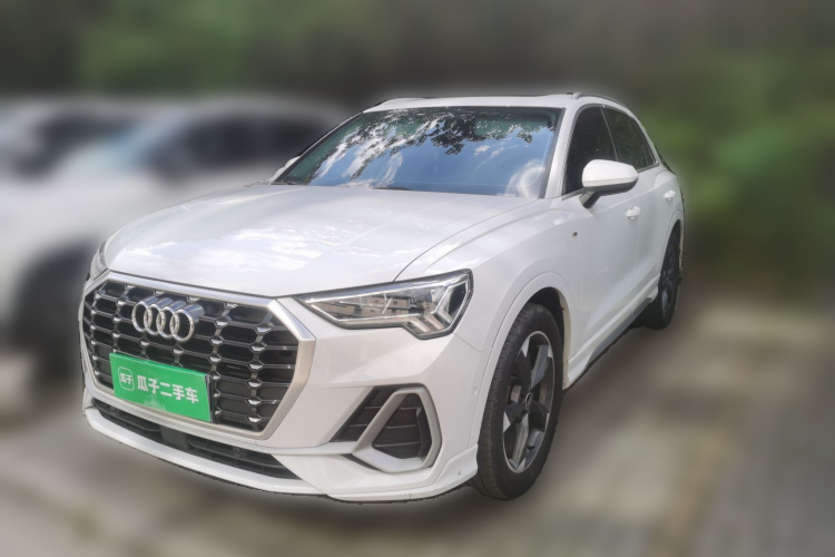 Audi Q3 2022 #2 Audi Q3 2022 car image #2