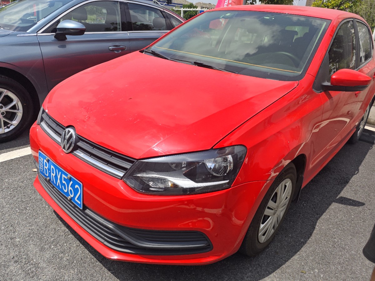 Volkswagen Polo 2018 car image #3