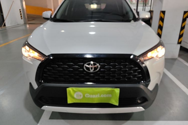 Toyota Corolla Cross 2024 صورة سيارة #3