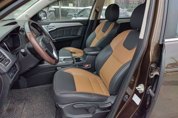 GEELY Vision X6 2017 immagine di auto #15