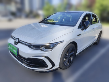 Volkswagen Golf 2020 car image 