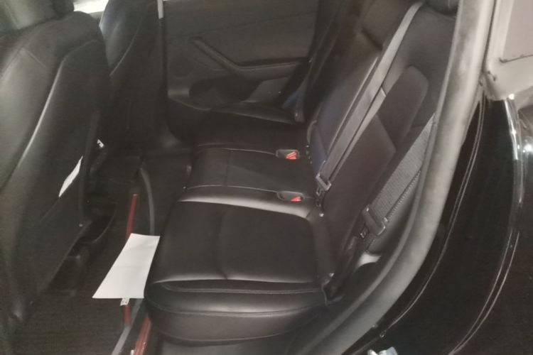 Tesla Model Y 2024 #17 Tesla Model Y 2024 car image #17