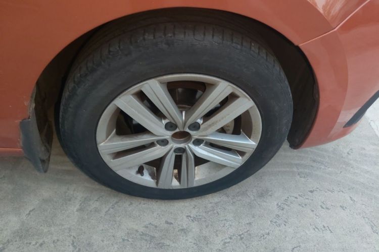 Volkswagen Santana 2016 #9 Volkswagen Santana 2016 car image #9