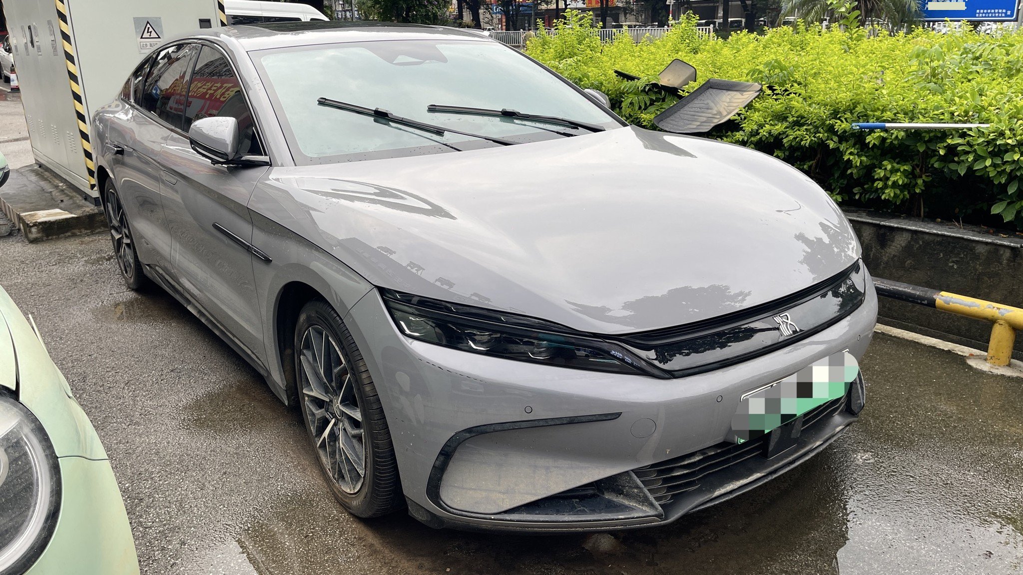BYD Han 2024 صورة سيارة #3