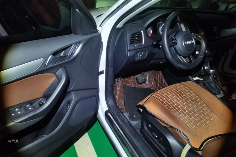 Audi Q3 2018 #18 Audi Q3 2018 car image #18