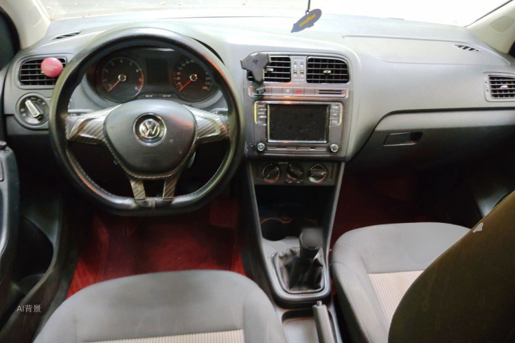Volkswagen Polo 2017 car image #11