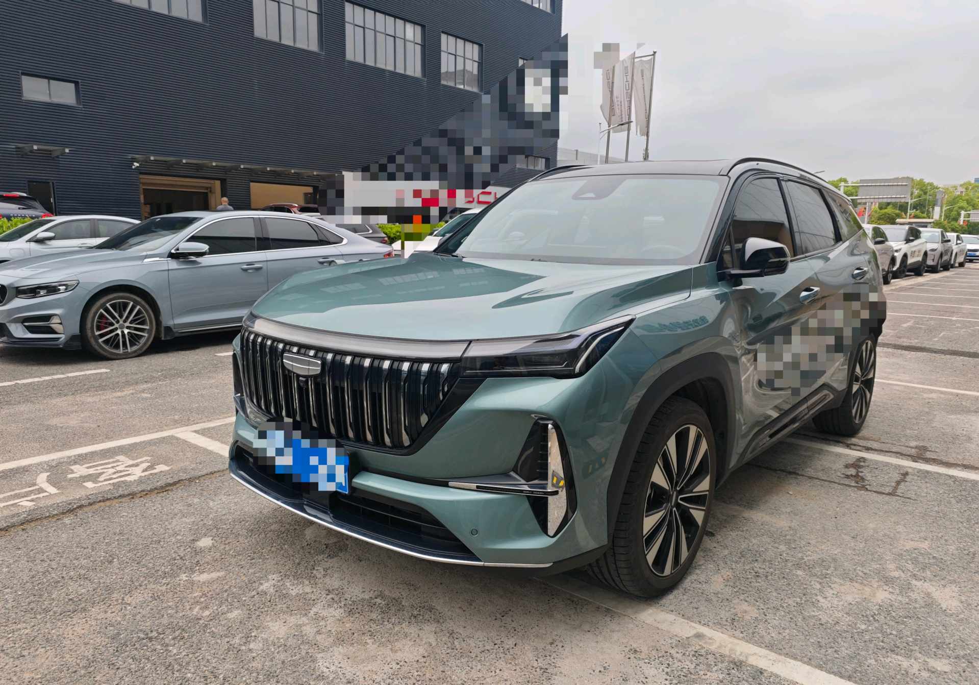 GEELY Boyue L 2025 汽车图片 