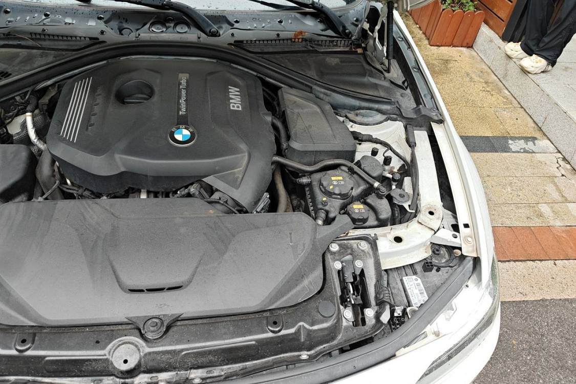 BMW 3 Series 2018 #12 BMW 3 Series 2018 immagine di auto #12
