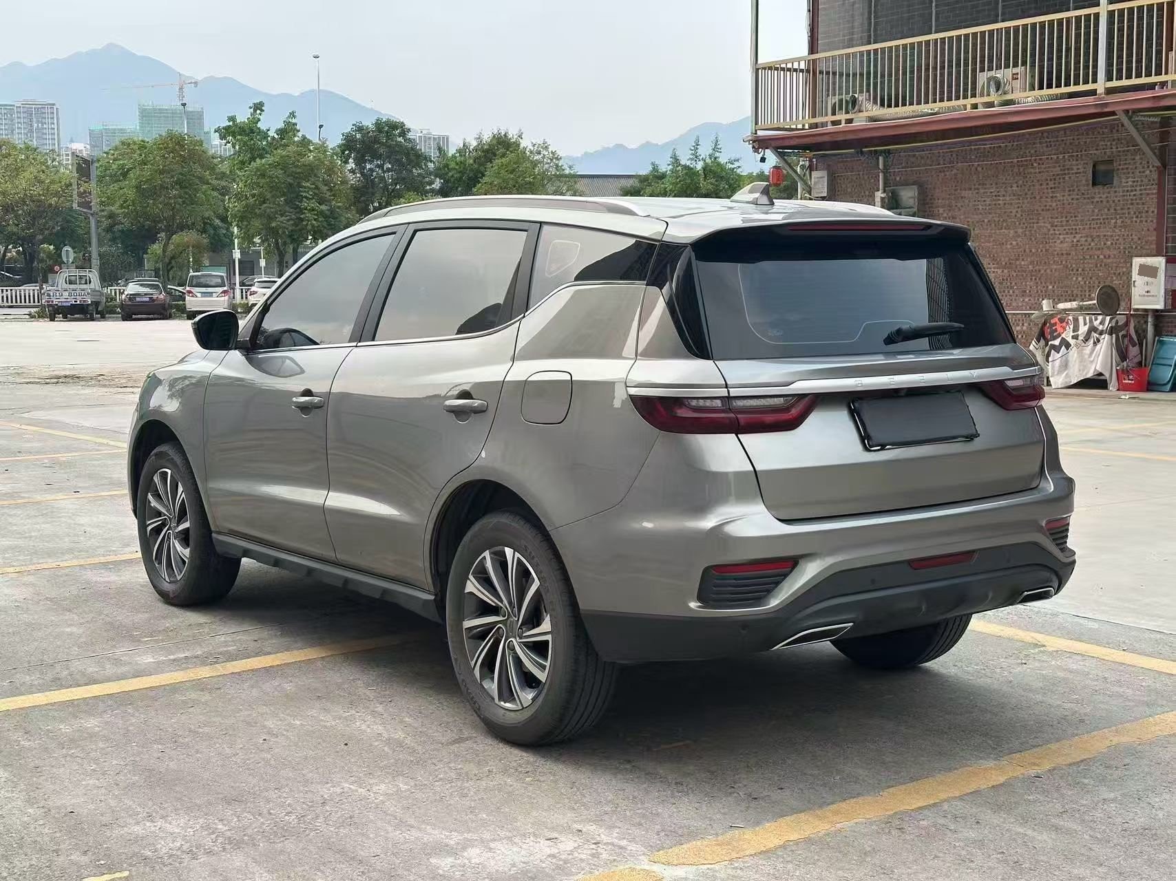 GEELY Vision X6 2021 car image #4