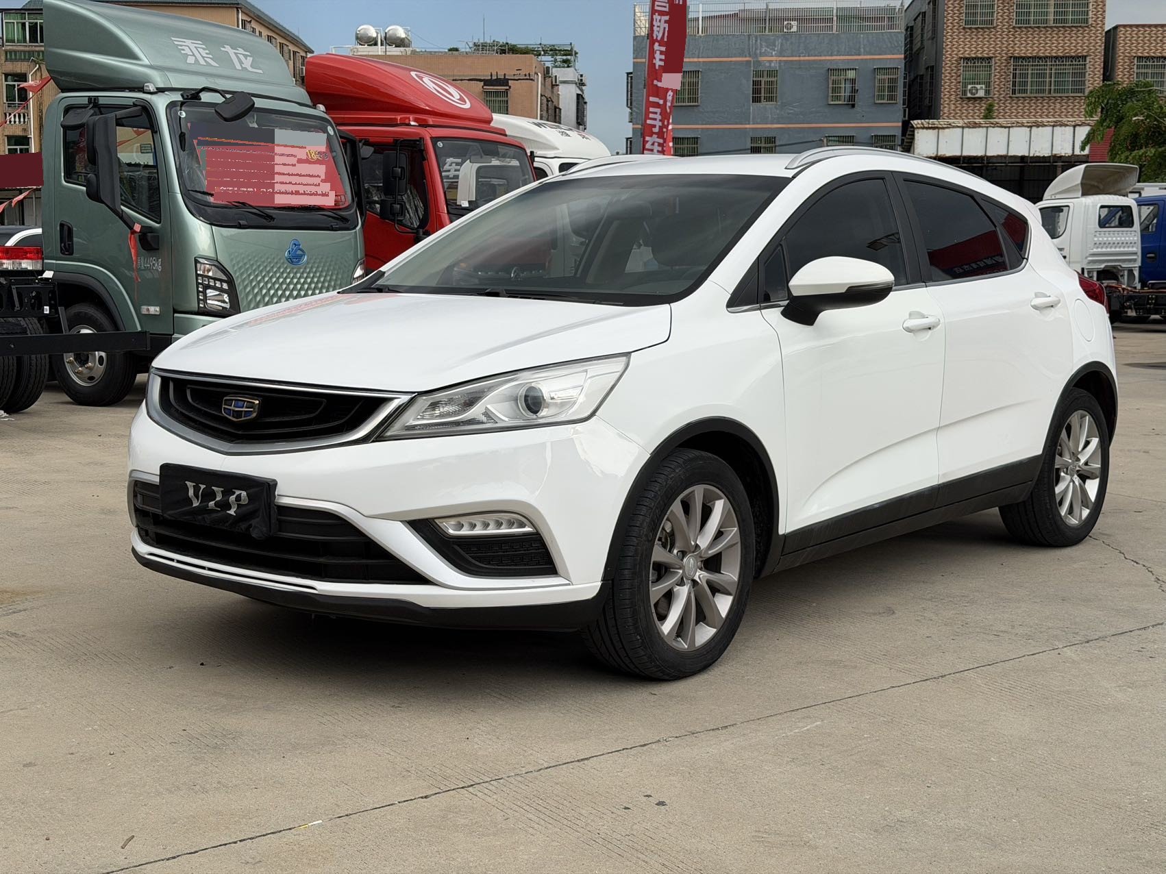GEELY Emgrand GS 2017 car image 