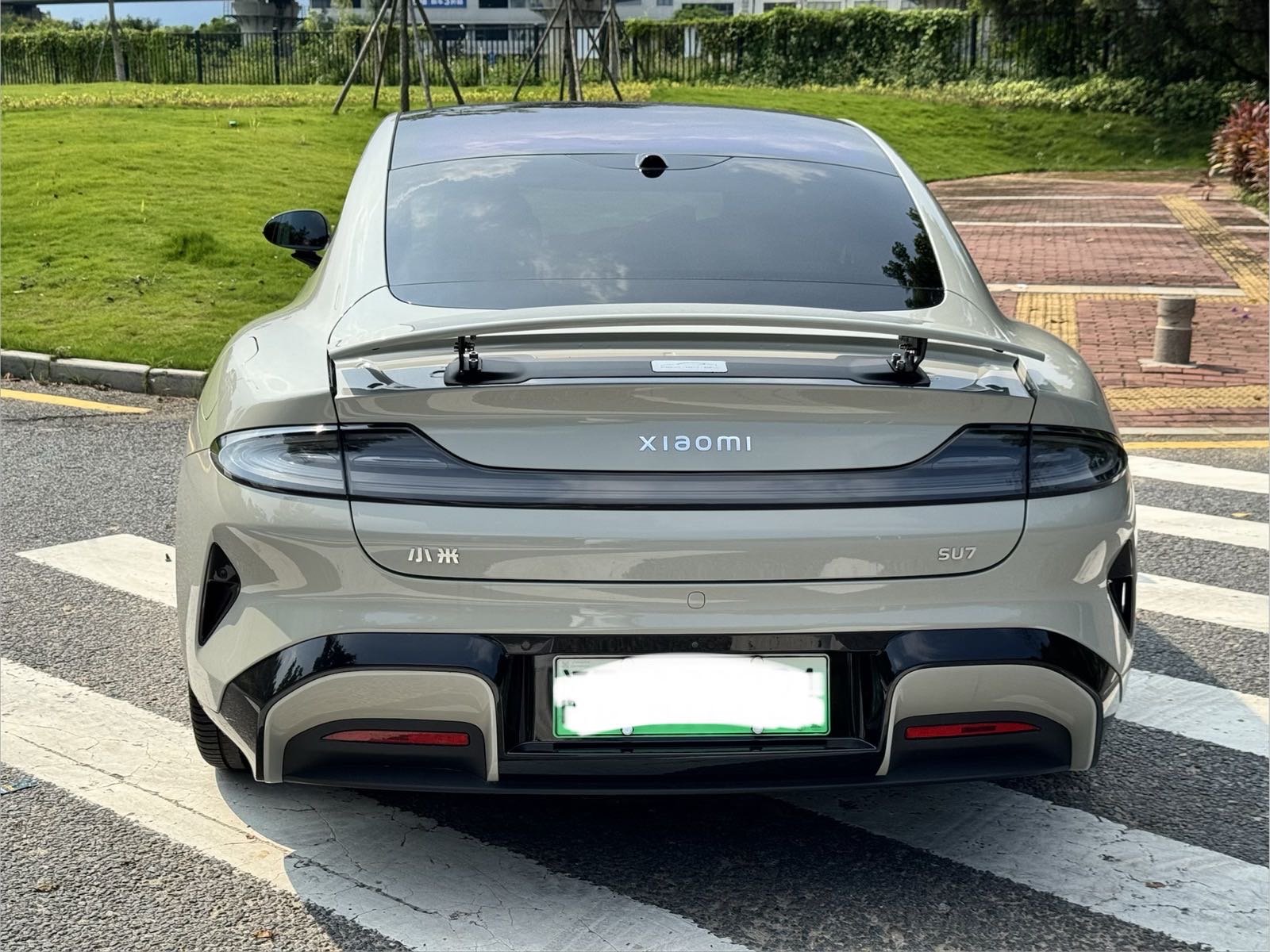MI SU7 2025 car image #8