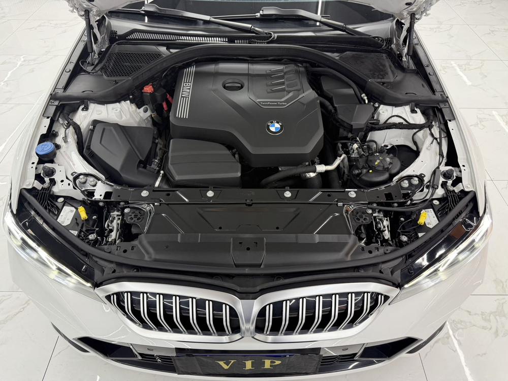 BMW 3 Series 2023 #9 BMW 3 Series 2023 car image #9