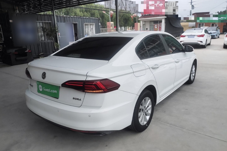 Volkswagen Bora 2019 car image #5