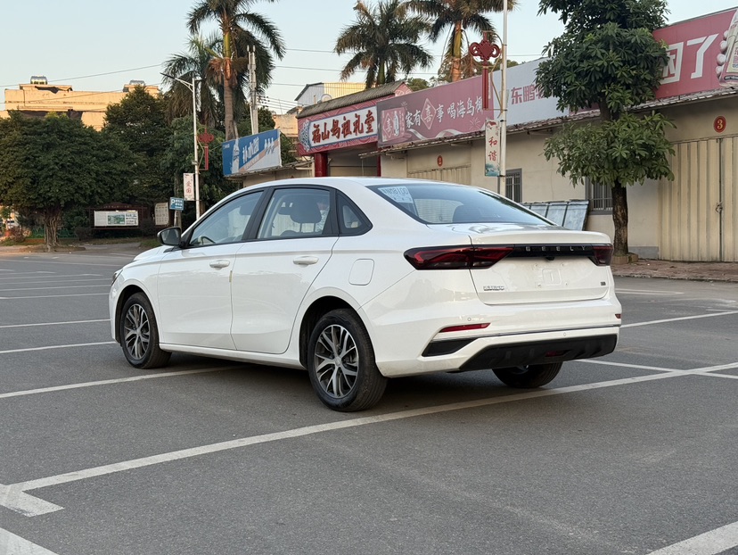 GEELY Emgrand 2024 car image #8