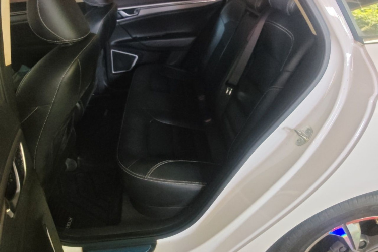 GEELY Emgrand GL 2019 #10 GEELY Emgrand GL 2019 car image #10