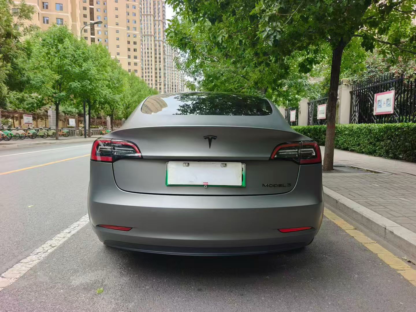 Tesla Model 3 2023 car image #6