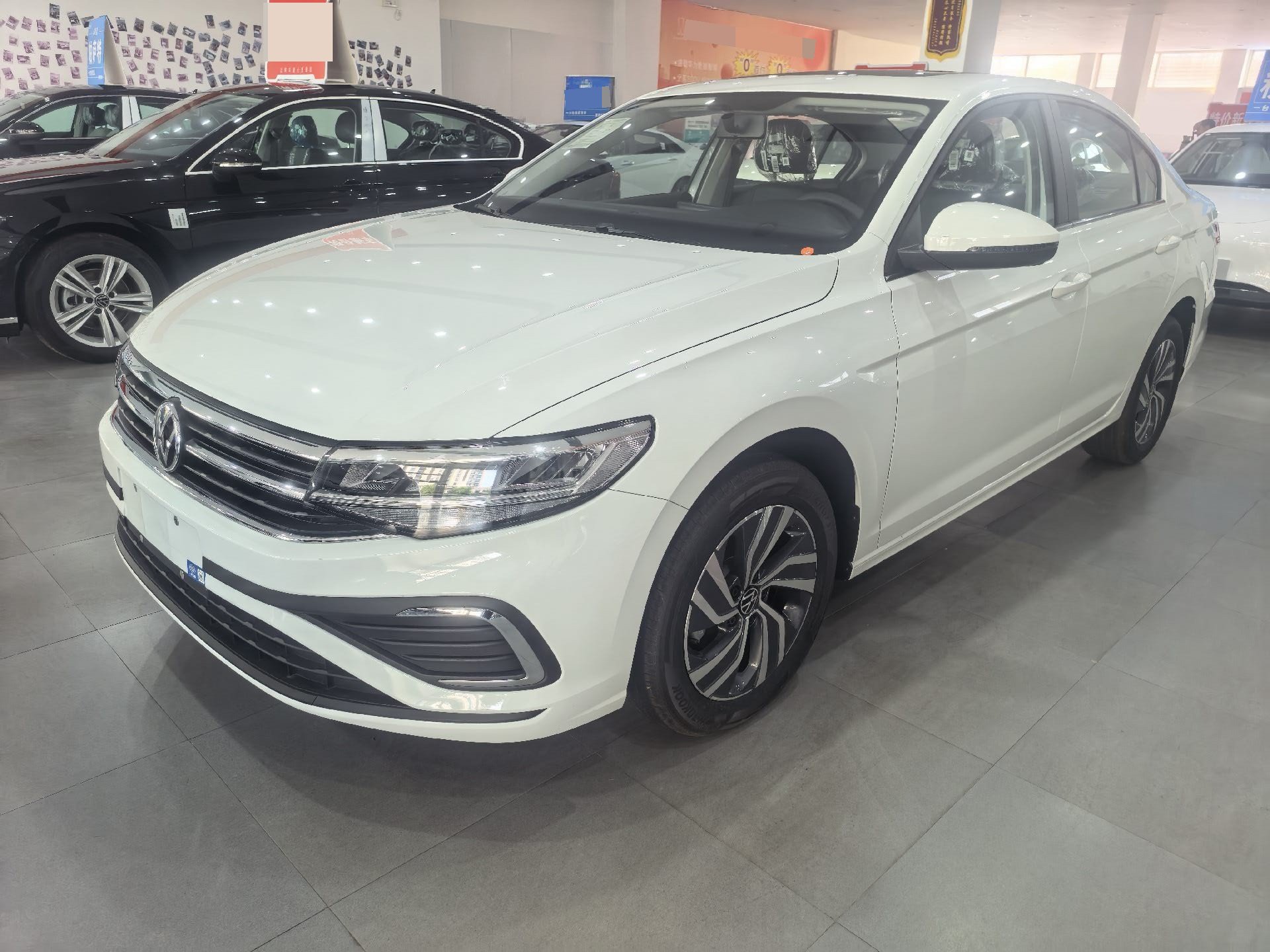 Volkswagen Bora 2026 car image 