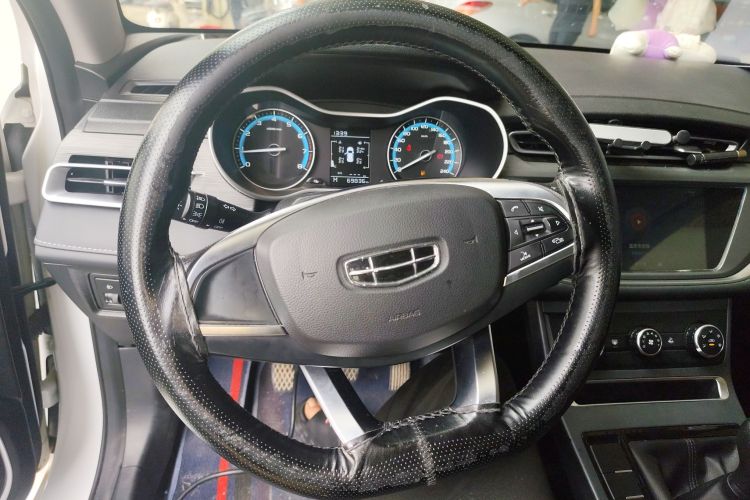 GEELY Emgrand 2021 car image #15