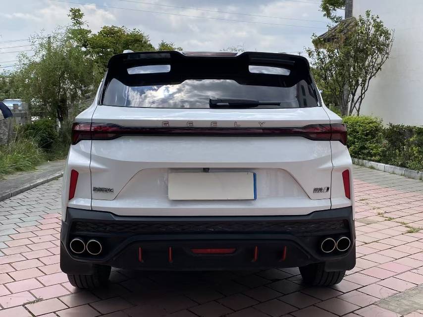 GEELY Coolray 2023 car image #8