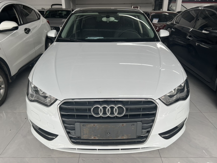 Audi A3 2015 car image #2