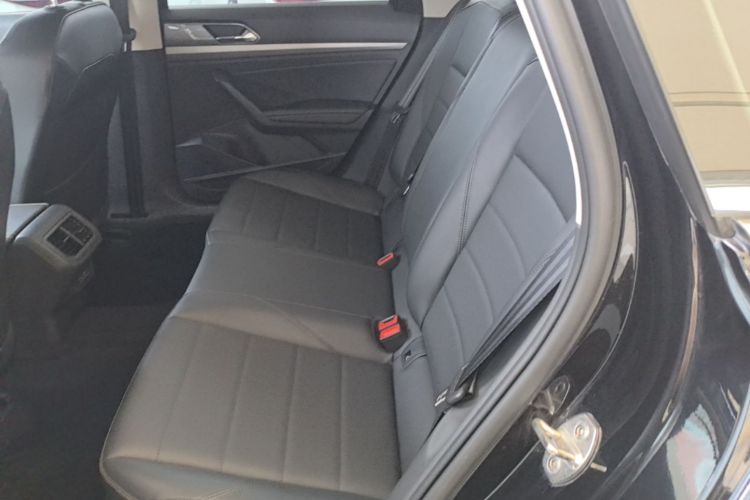Volkswagen Lavida 2021 car image #17