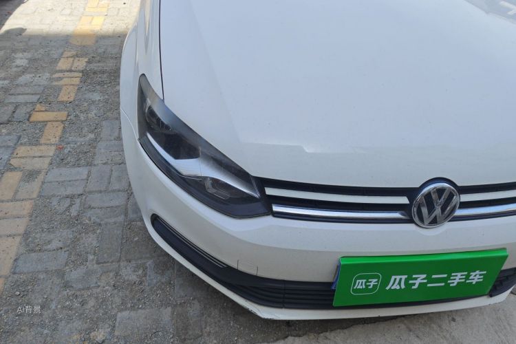 Volkswagen Polo 2018 car image #8
